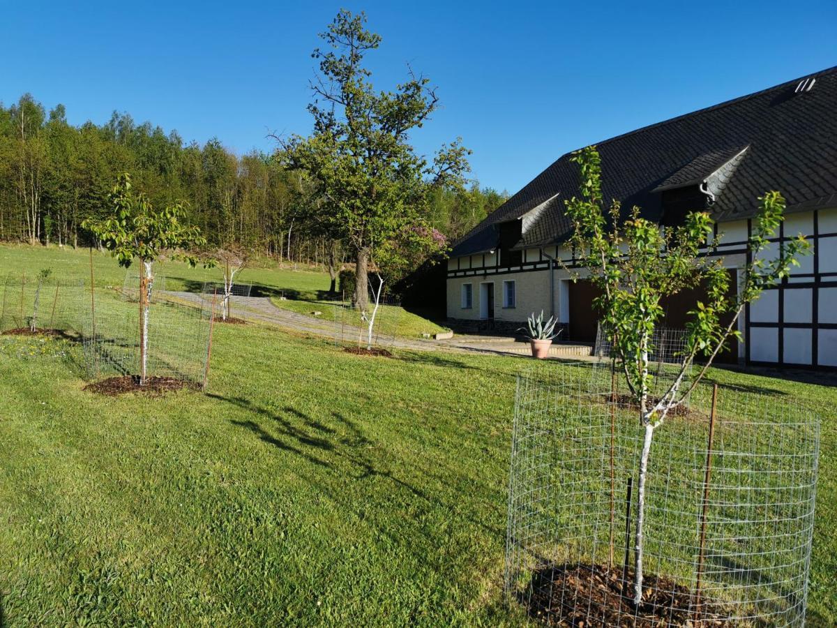 Ferienwohnung "Am Saalehaken" Gossitz Esterno foto